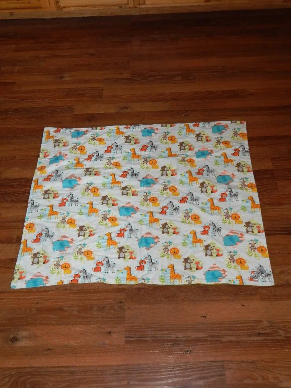 Project Linus Handmade Baby Blanket Soft Flannel Material Zoo Animal Pattern